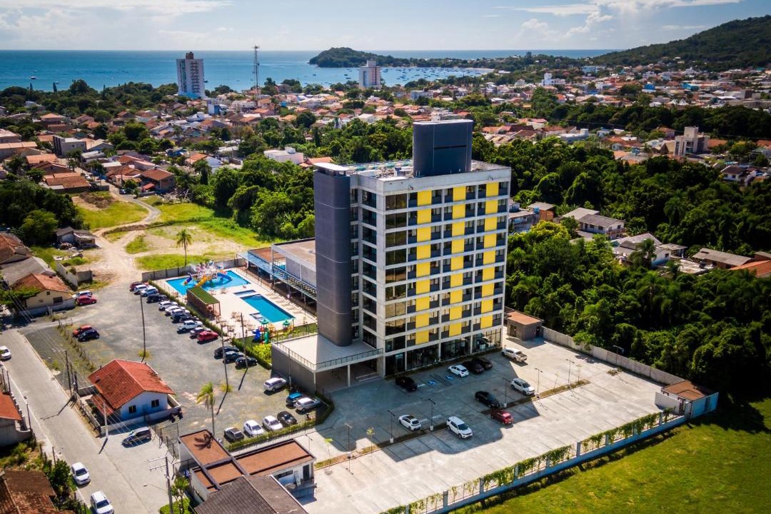 Photo of Others in Praia da Armacao do Itapocoroi