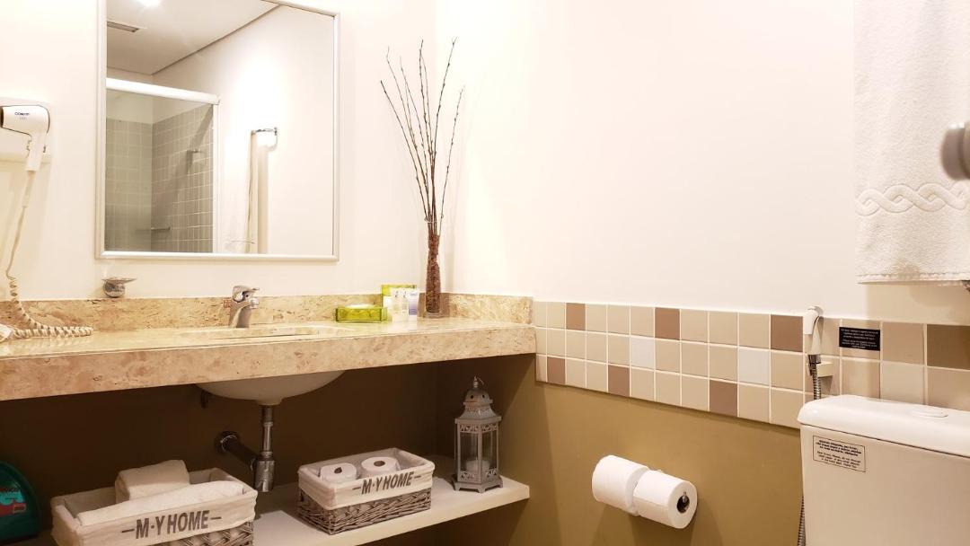 Photo of Bathroom in Alphaville Industrial