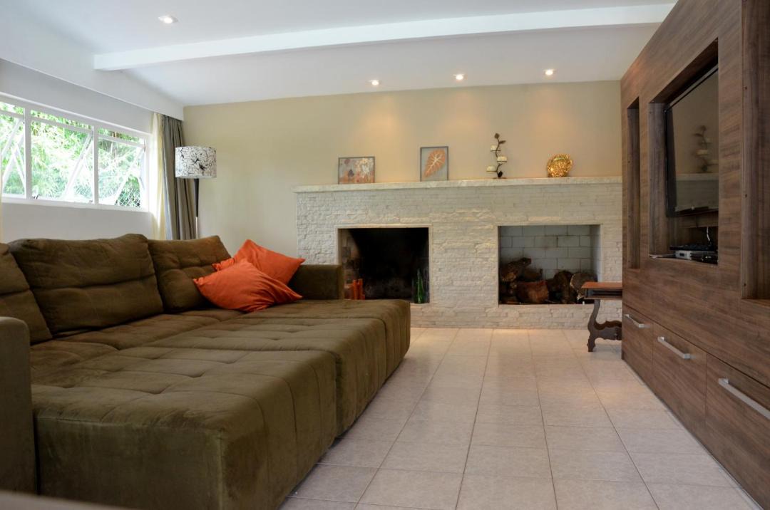 Photo of Livingroom in Nazare Paulista