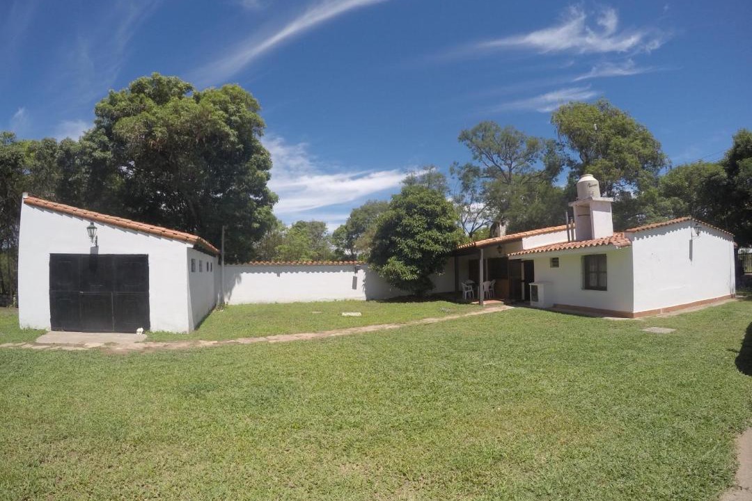 Photo of Buildings in Coronel Moldes