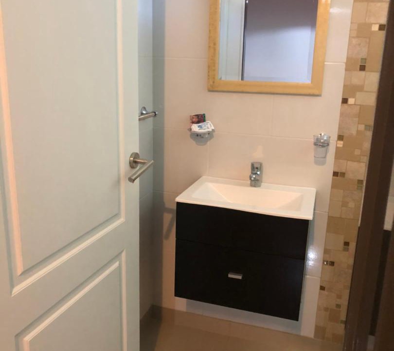 Photo of Bathroom in Muniz