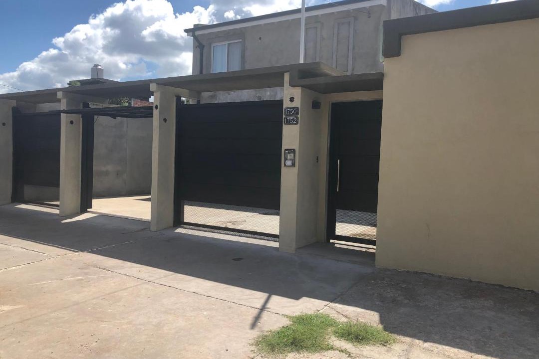 Photo of Buildings in Muniz