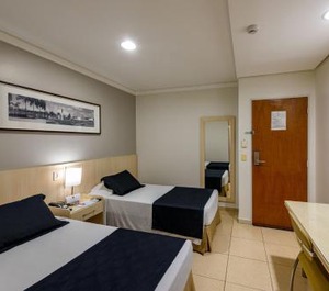 Crystal Plaza Hotel Anápolis 