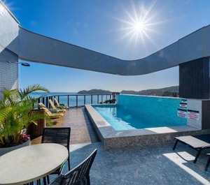 Aion Suítes Compacto E Luxuoso Loft Rooftop Com Piscina Academia À Poucos Passos Da Praia 