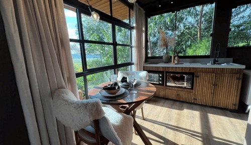 Elite Cabin