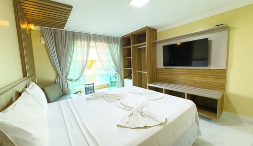 Triple Suite Deluxe