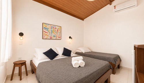 Comfort Triple Room
