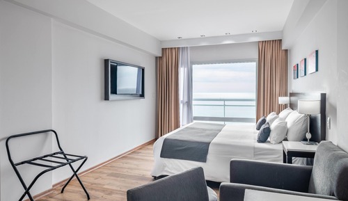 Room, Non Smoking, Balcony (Ocean View)