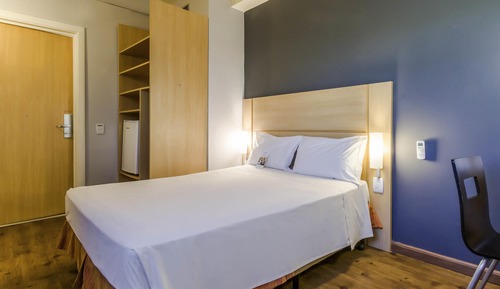 Standard Room, 1 Double Bed