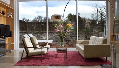 Suite, Poolside