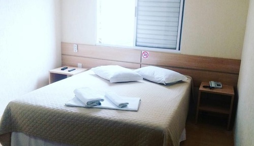 Twin Room (2 camas de solteiro extragrandes)