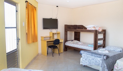 Room (20)