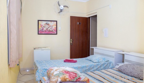Twin Room (5)
