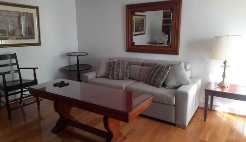Deluxe Suite, Balcony