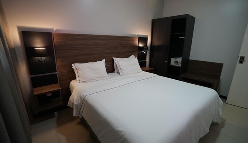 Family Room, 1 Queen Bed, Non Smoking (Sofa Bed)