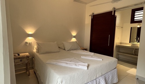 Standard Room, 1 Queen Bed