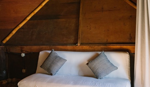 Cabin, 1 King Bed, Hot Tub, Lake View