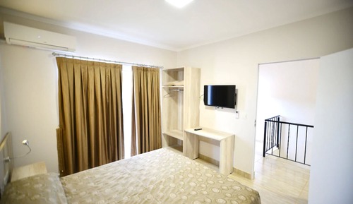 Duplex, 2 Bedrooms