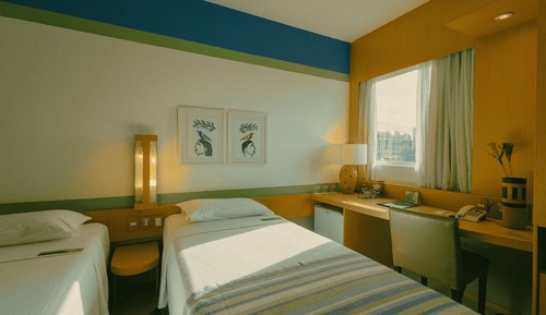 Family Room, Partial Sea View