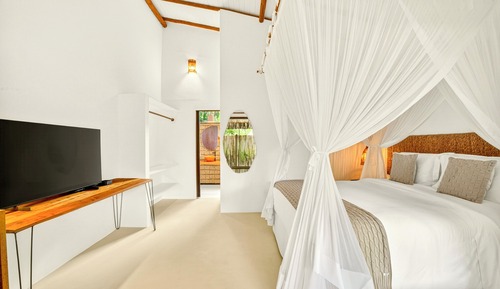 Deluxe Double Room, Ensuite, Garden View