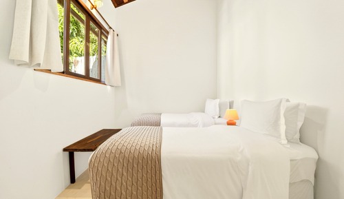 Deluxe Quadruple Room, Lanai, Garden View