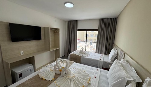 Deluxe Triple Room, Partial Sea View