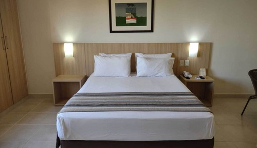 Luxury Suite, Pool View