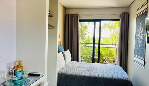 Suite Terrea com Varanda e Cozinha
