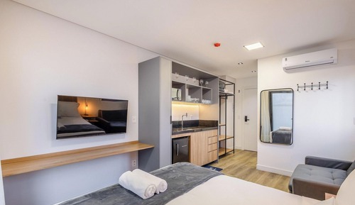 Basic Apartment