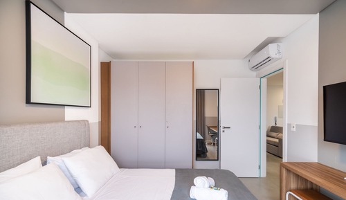 Basic Apartment