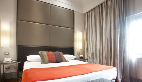 Deluxe Room, 1 Queen Bed