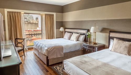 Premium Room, 2 Queen Beds (Living Area, High Floor)