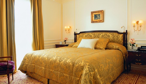 Suite (Diplomatic)