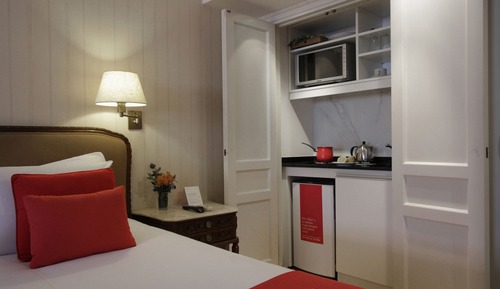 Superior Room, 1 King Bed