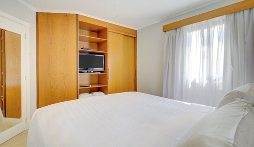 Suite Business Class, 1 Queen Bed, Non Smoking