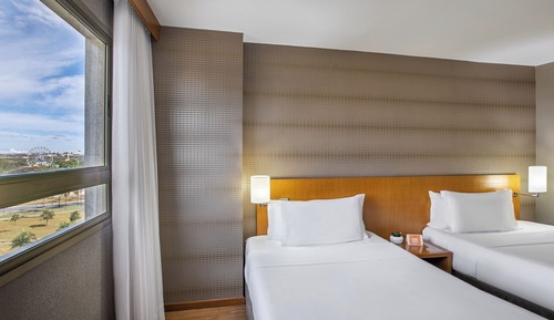 Standard Twin Room