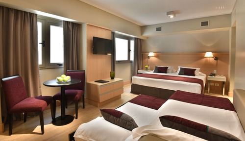 Deluxe Quadruple Room