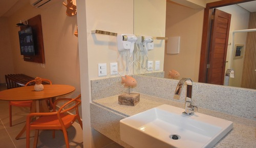 Comfort Room, Jetted Tub, Garden Area
