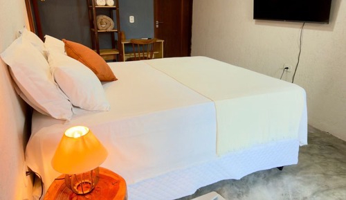 Junior Suite, 1 Queen Bed, Air conditioning, Garden View