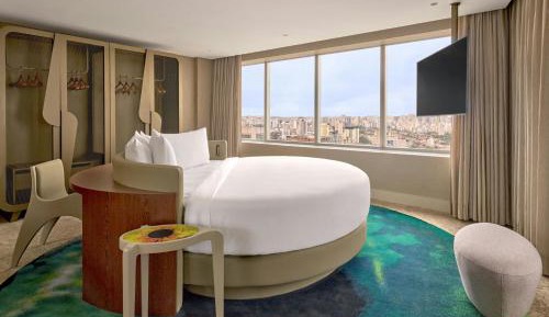 Penthouse King Suite
