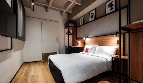 Double Room - Adapted