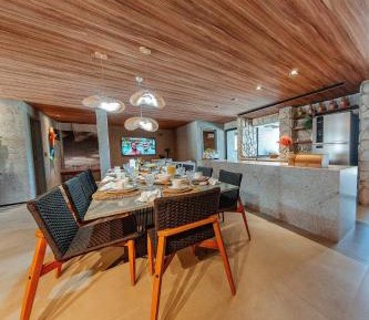 Five-Bedroom Premium Apartment