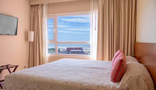 Family Room with Sea View