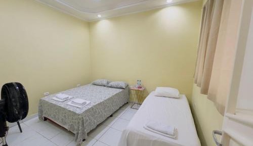 Deluxe Room (2 Adults + 1 Child)
