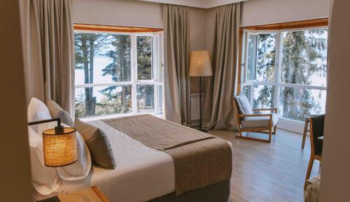 Superior Double Room with Lake View