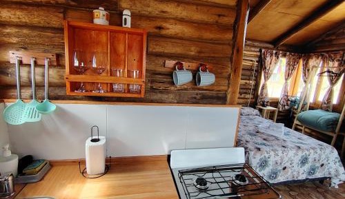 Studio with Mountain View