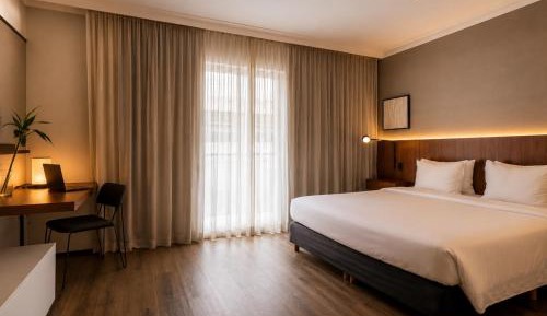 Standard Casal - 1 Cama Queen