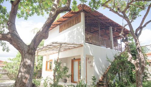 Villa with Garden View