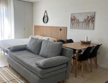 King Studio with Sofa Bed