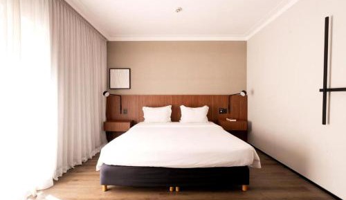Luxo Casal - 1 Cama Queen
